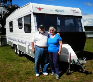 Romany Rambler couple